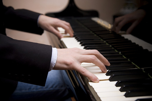 练习钢琴的技巧是什么？